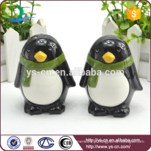 Presentes de Natal Pinguim Salt &amp; Pepper Shakers Cerâmica Atacado